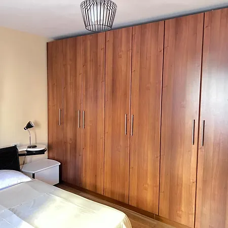 Skanderbeg Square Apartamento